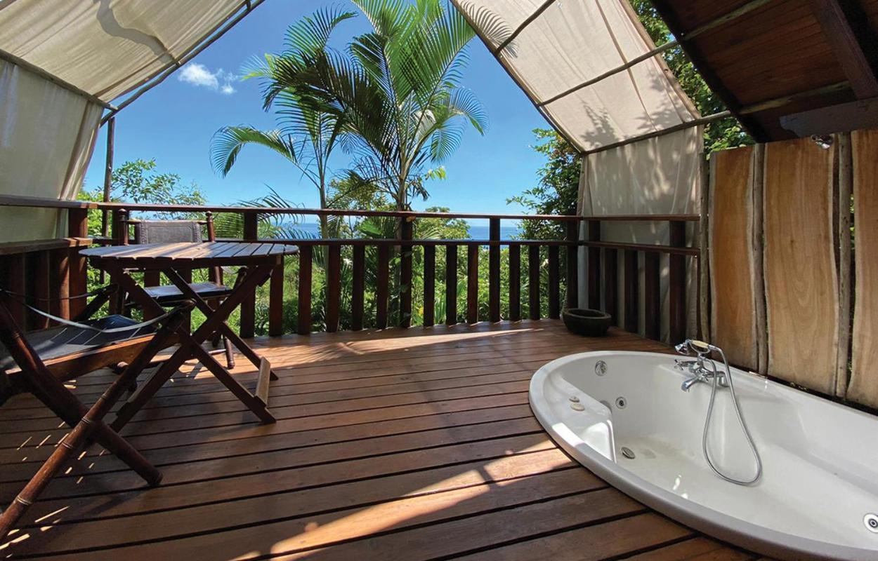 Lodge Roche Tamarin La Possession Exterior photo